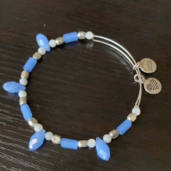 Alex and Ani bracelet - Picture 1 of 4